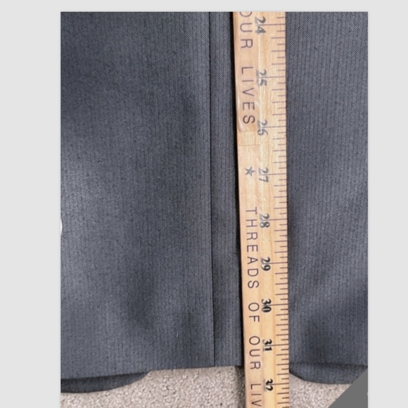 Mens 2pc Calvin Klein suit grey silver 42L excellent condition - Picture 9 of 16